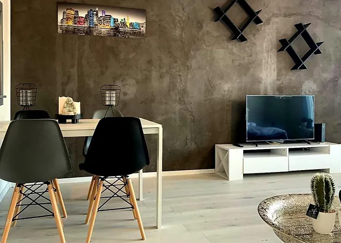✪ Beautiful Studio In Center With Amazing View ✪